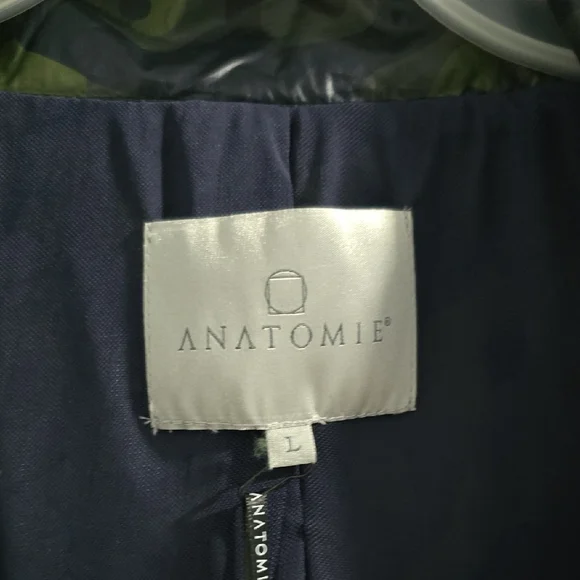 Anatomie Green and Black Trench Coat with Camouflage Design - Picture 2 of 16